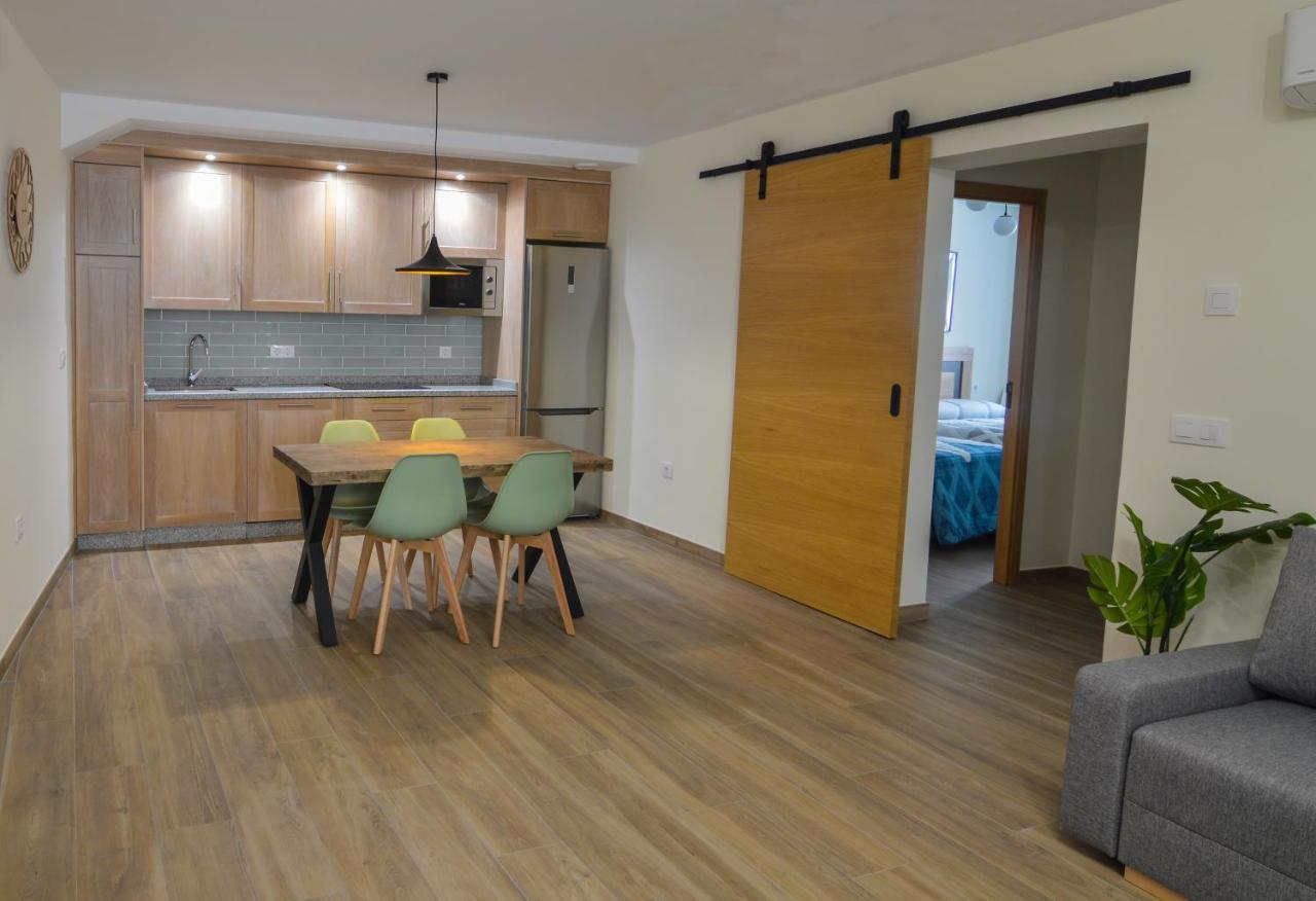 Apartamentos Turisticos Hornillo Caces Exteriér fotografie